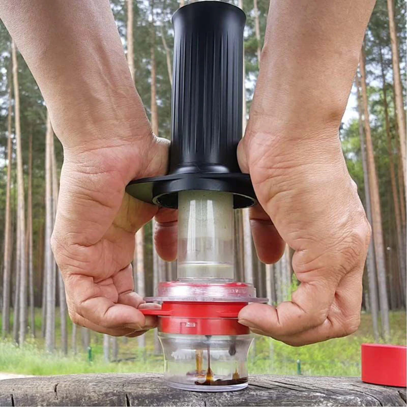 Load image into Gallery viewer, Cafflano Kompresso Handheld Espresso Maker