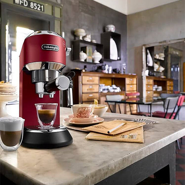Load image into Gallery viewer, De'Longhi Dedica Pump Espresso EC685.R