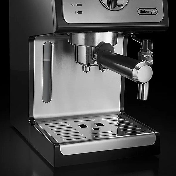 Load image into Gallery viewer, De'Longhi ECP35.31 Traditional Pump Espresso Maker