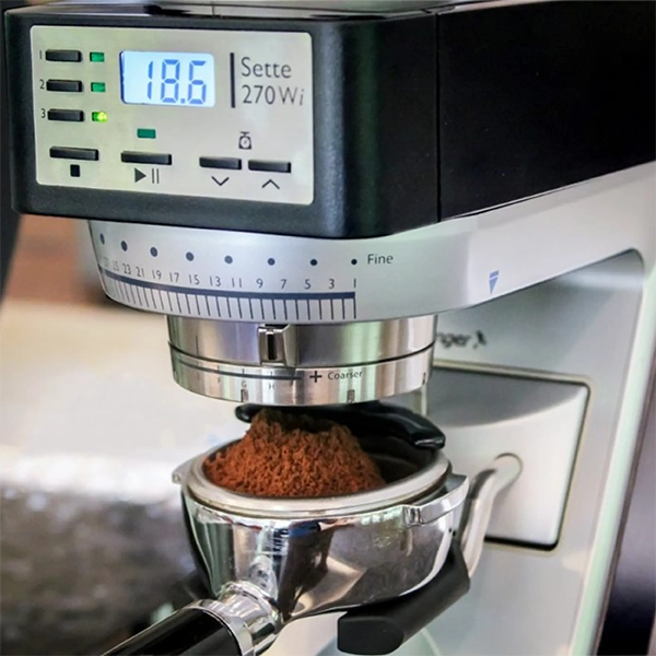 Load image into Gallery viewer, Baratza Sette 270Wi Coffee Grinder