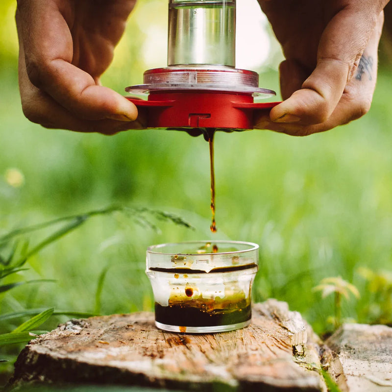 Load image into Gallery viewer, Cafflano Kompresso Handheld Espresso Maker
