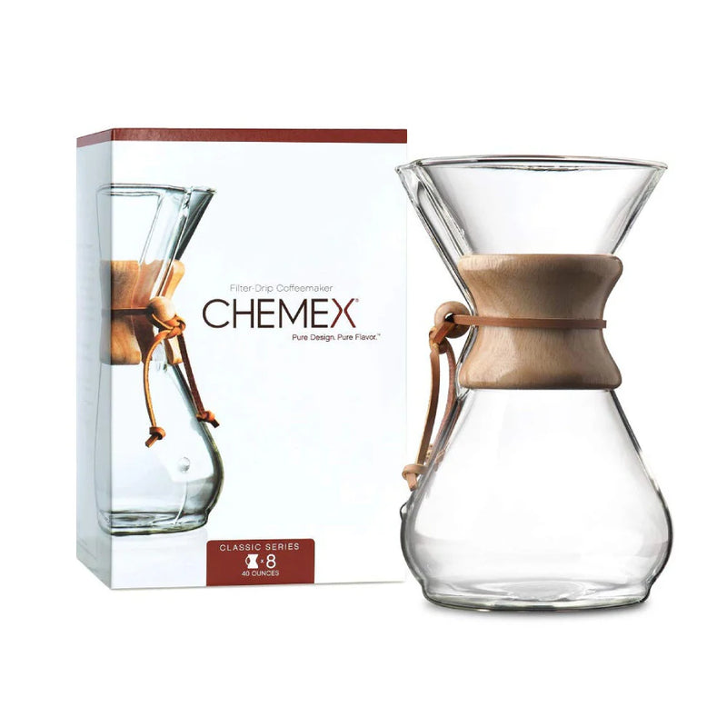 Load image into Gallery viewer, Chemex Classic Series 8-cup pour-over coffeemaker with the signature wood collar and leather cord. Packing case  Image2
