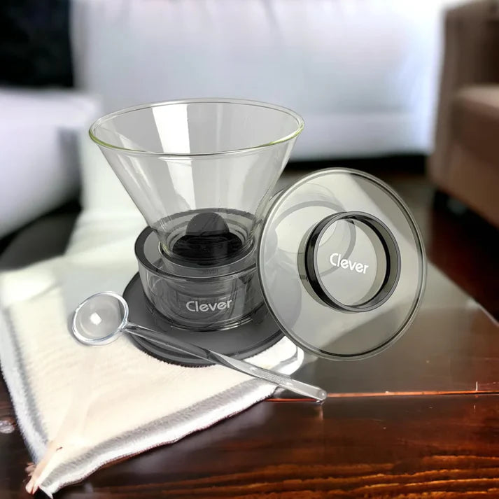 Load image into Gallery viewer, Handy Brew Clever Dripper made of heat-resistant glass with an integrated shut-off valve and paper filter Gray image 5
