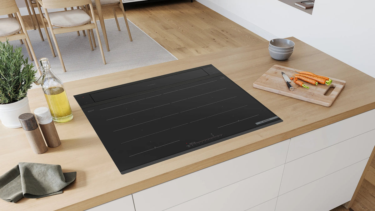 Bosch Series 8 downdraft hood DDW88MM60B 80 cm clear glass, Black