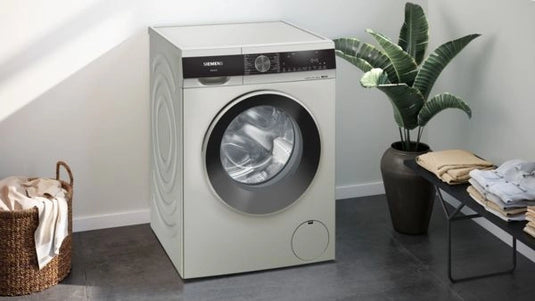 Siemens iQ700 Front Load Washing Machine WG44B2A0GC 