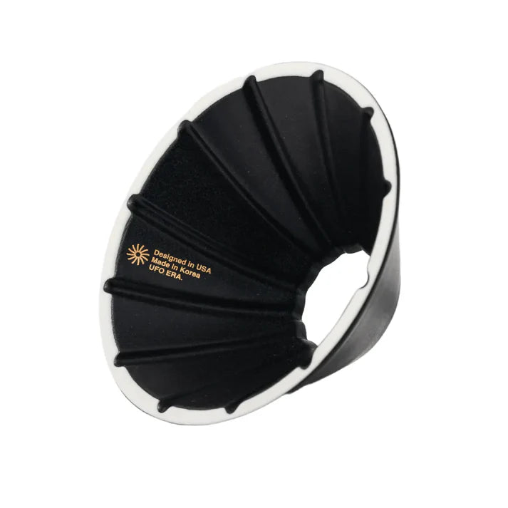 Load image into Gallery viewer, UFO-Ceramic-Black-Dripper image 4
