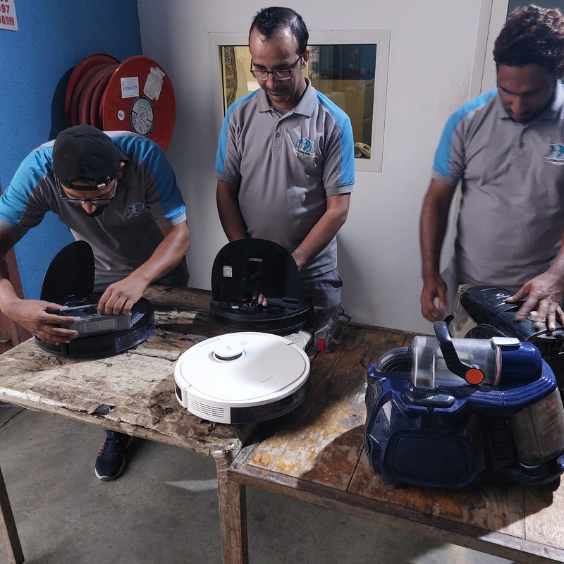 Load image into Gallery viewer, High-Rated Vacuum Cleaner Repair and Service Center Near You, in Dubai
