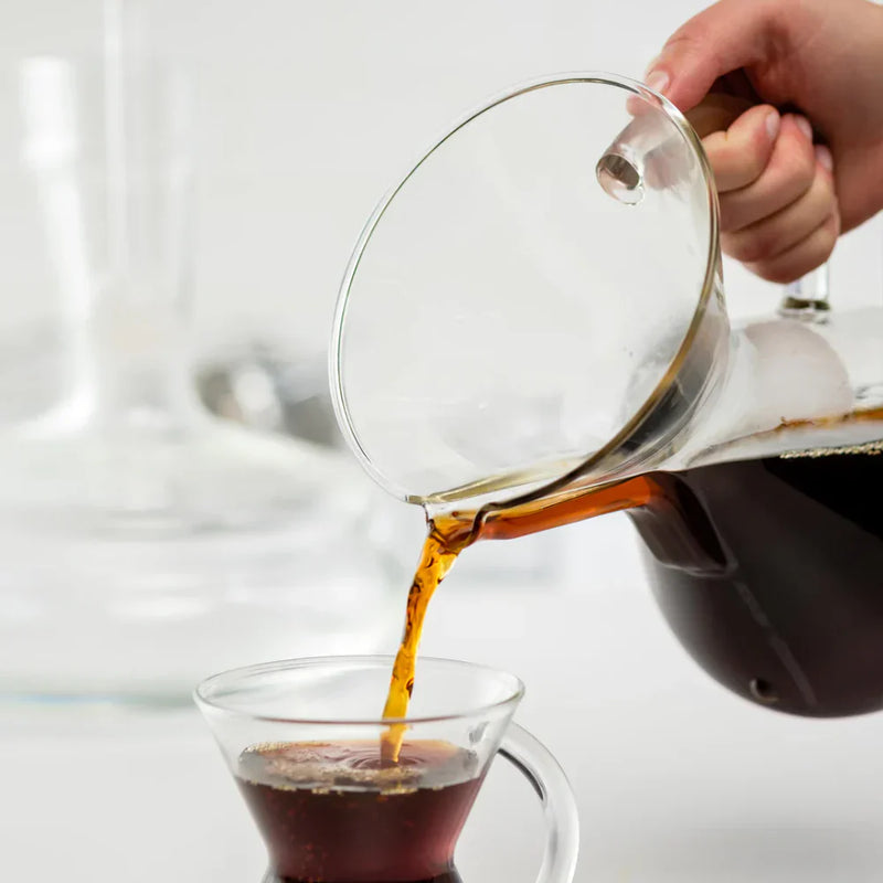 Load image into Gallery viewer, Chemex 6-cup glass handle series coffeemaker image 2

