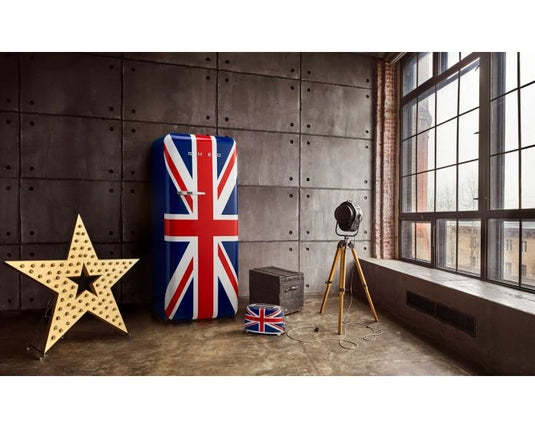 Smeg Single Door Refrigerator, 281 L, FAB28RDUJ5GA