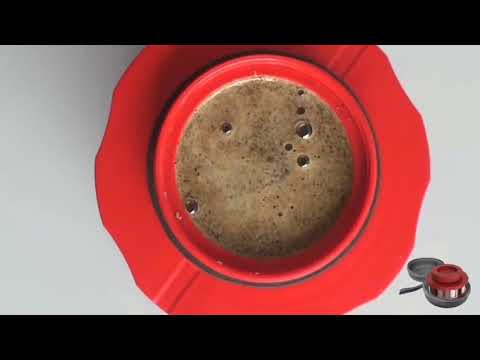 Load and play video in Gallery viewer, Cafflano Kompresso Handheld Espresso Maker
